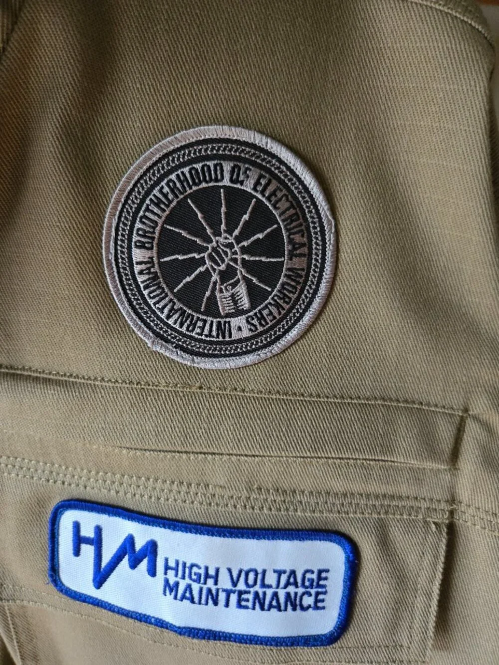 Ariat work wear XXL IBEW logo's NWT's